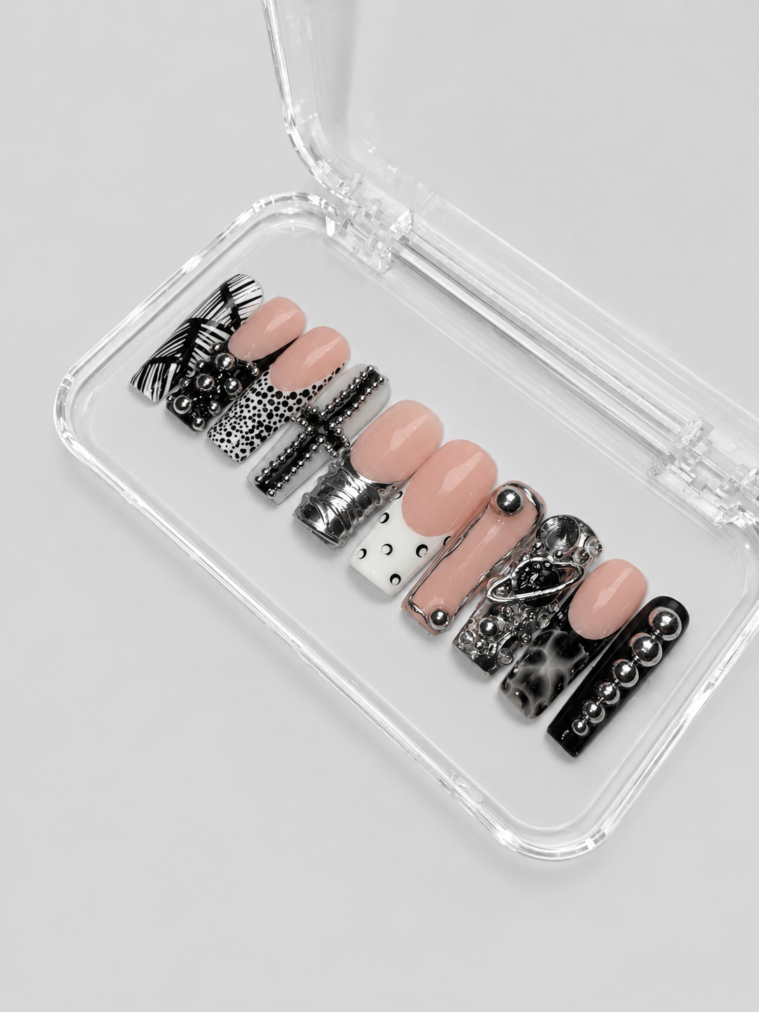 Give Me Space (MTO)  – Smoky Grey, Black & Metallic Luxury Soft Gel Press-On Nails Set